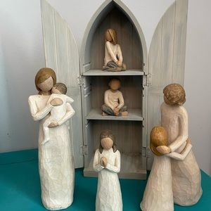 Willow Tree - 5 figurines + display shown